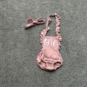 Boutique Baby Girl Pink and White “One” Ruffle Romper and Matching Head Tie, 90